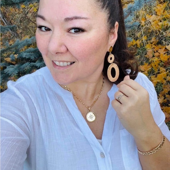 Park Lane Natural Beige Woven Drop Earrings with Gold Discs - Picture 2 of 3